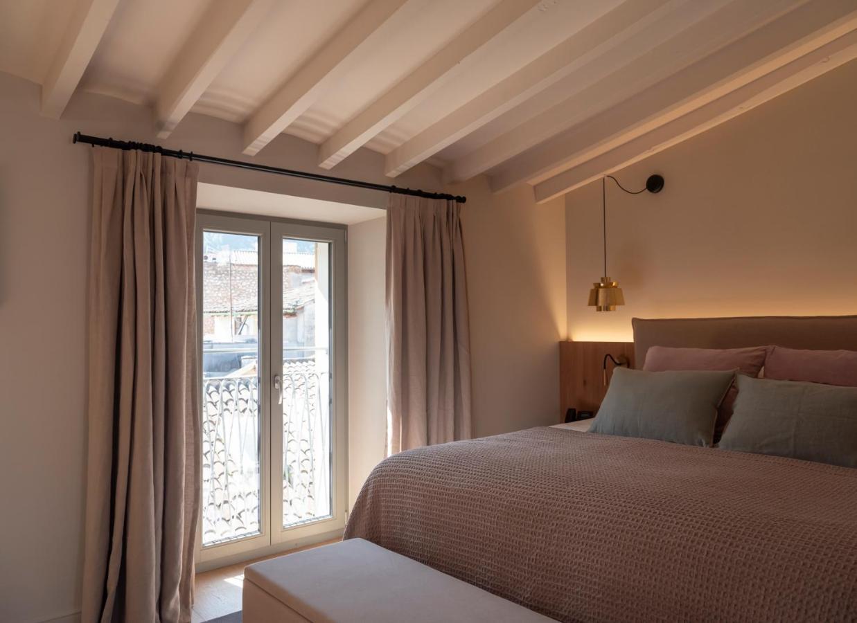 Can Veri Suites Сольер Экстерьер фото